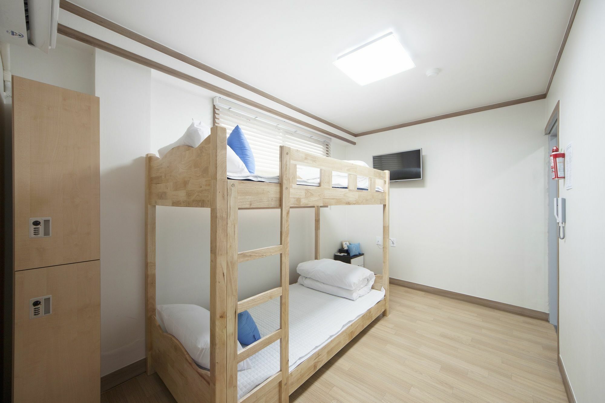 K-guesthouse N-seoul Tower 1 2*