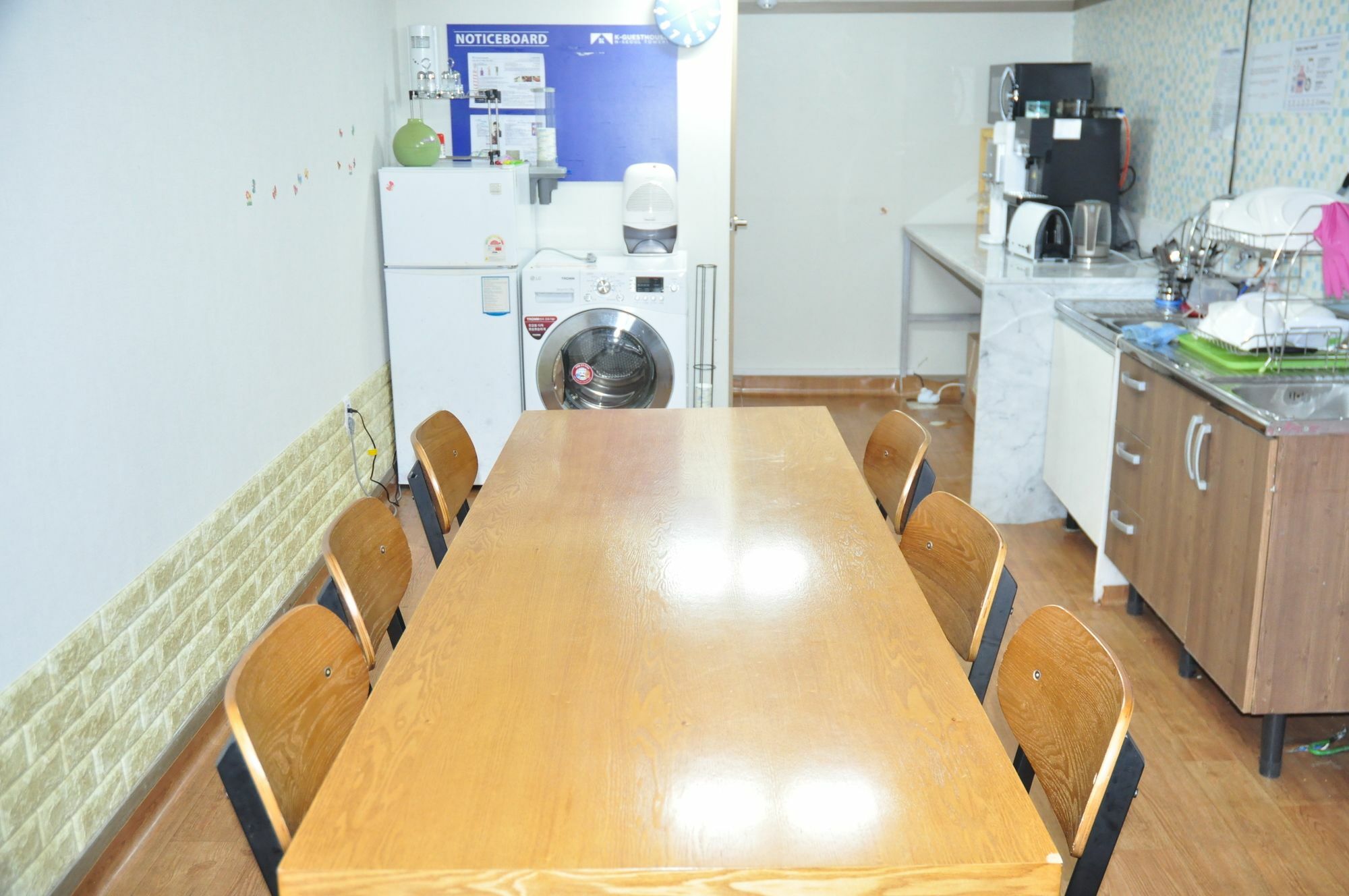 Hotel K-guesthouse N-seoul Tower 1 2*